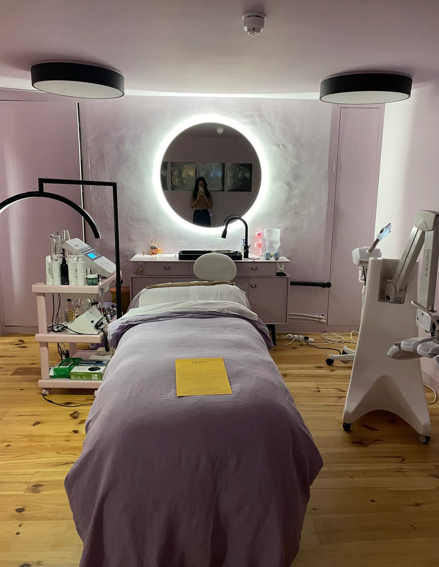 AstroFacial at Salon C Stellar, London